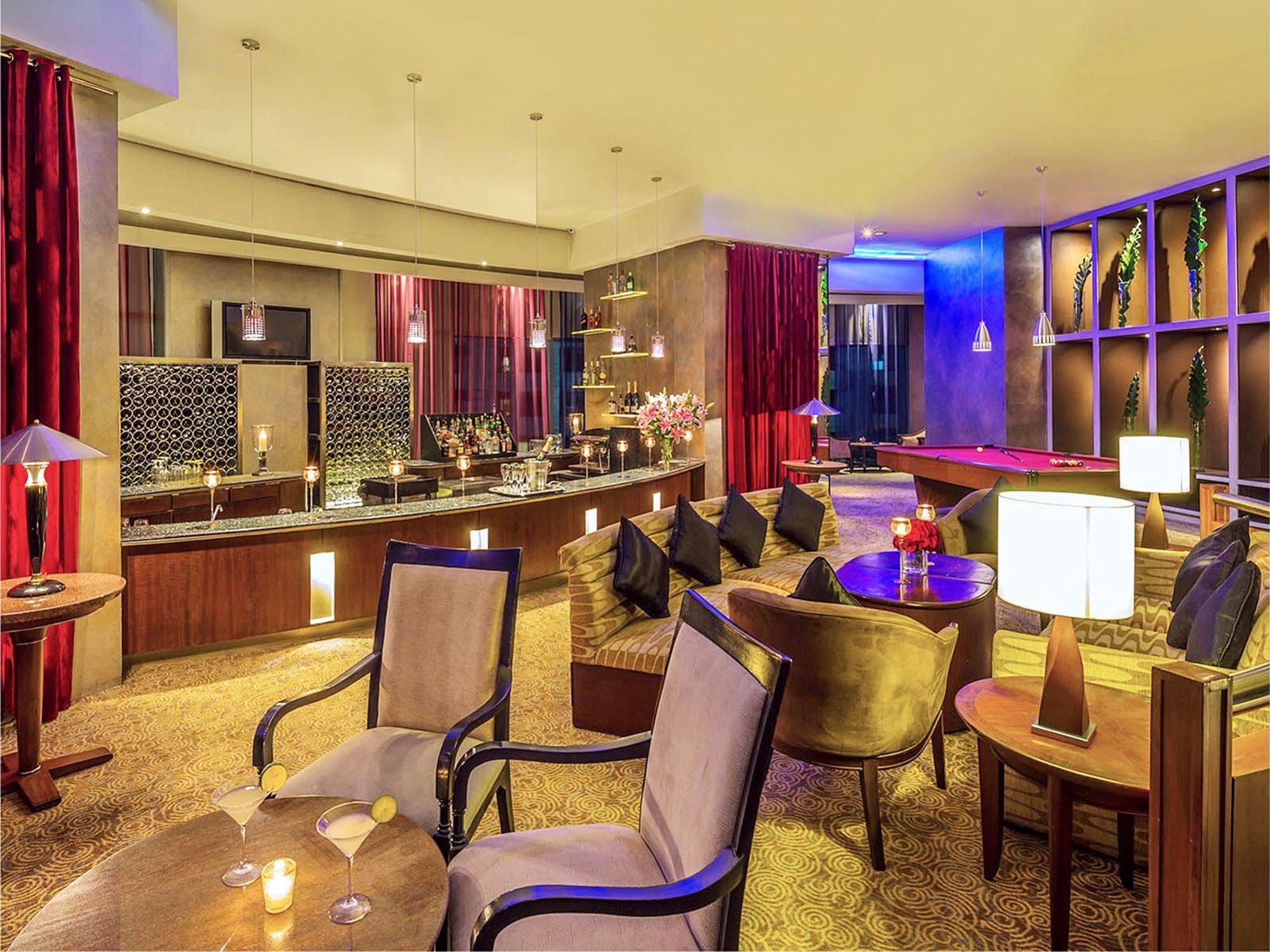 Pasig City Discovery Suites Manila, Philippines מראה חיצוני תמונה